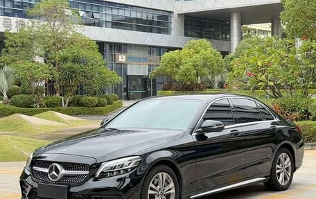 Mercedes-Benz C-Класс, 2021 год, 2 600 000 рублей, 3 фотография