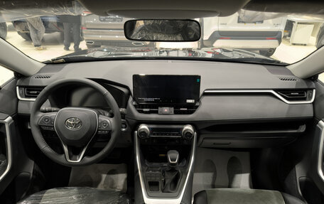 Toyota RAV4, 2025 год, 4 250 000 рублей, 17 фотография