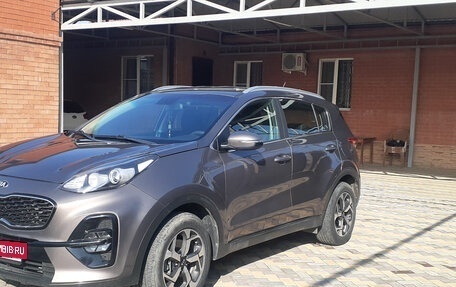 KIA Sportage IV рестайлинг, 2018 год, 1 900 000 рублей, 7 фотография