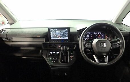 Honda Stepwgn, 2022 год, 1 950 555 рублей, 9 фотография