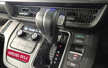 Honda Stepwgn, 2022 год, 1 950 555 рублей, 11 фотография