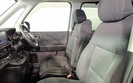 Honda Stepwgn, 2022 год, 1 950 555 рублей, 12 фотография