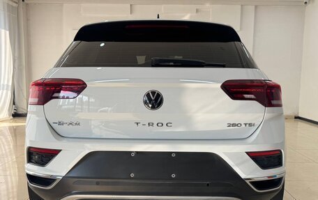 Volkswagen T-Roc I, 2022 год, 1 956 962 рублей, 4 фотография