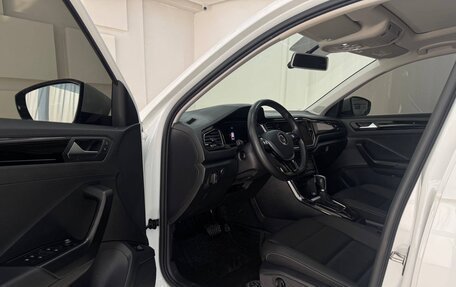 Volkswagen T-Roc I, 2022 год, 1 956 962 рублей, 6 фотография