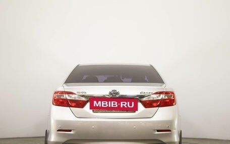 Toyota Camry, 2012 год, 1 719 000 рублей, 6 фотография