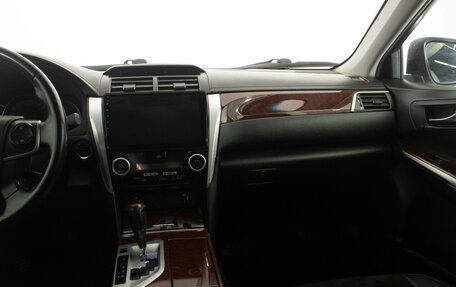 Toyota Camry, 2012 год, 1 719 000 рублей, 15 фотография