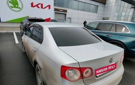 Volkswagen Jetta VI, 2008 год, 449 000 рублей, 3 фотография