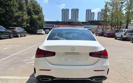 Mercedes-Benz A-Класс, 2022 год, 1 880 000 рублей, 5 фотография