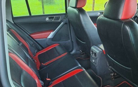 Volkswagen Tiguan I, 2011 год, 1 100 000 рублей, 11 фотография