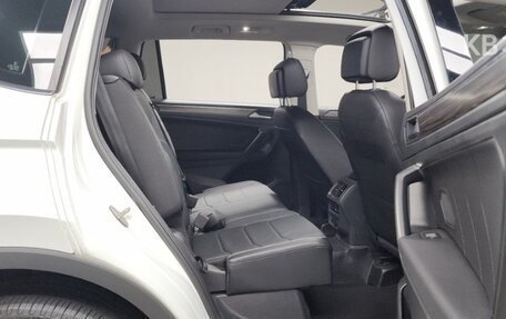 Volkswagen Tiguan II, 2022 год, 3 600 000 рублей, 12 фотография