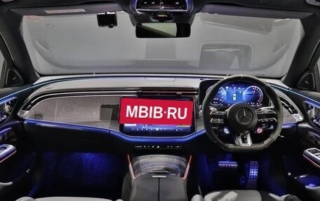 Mercedes-Benz E-Класс AMG, 2025 год, 12 000 000 рублей, 15 фотография