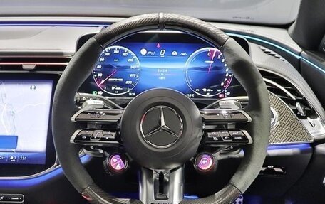 Mercedes-Benz E-Класс AMG, 2025 год, 12 000 000 рублей, 29 фотография