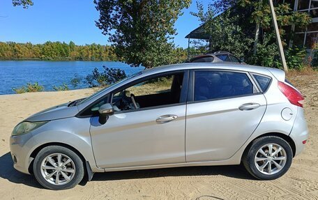 Ford Fiesta, 2009 год, 590 000 рублей, 2 фотография