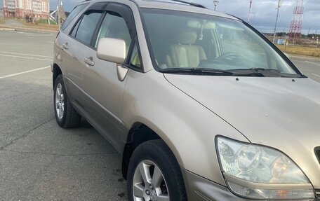 Lexus RX IV рестайлинг, 2000 год, 730 000 рублей, 3 фотография