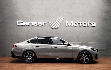 BMW 5 серия, 2024 год, 10 200 000 рублей, 5 фотография