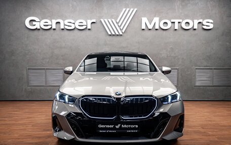 BMW 5 серия, 2024 год, 10 200 000 рублей, 2 фотография