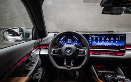 BMW 5 серия, 2024 год, 10 200 000 рублей, 9 фотография