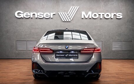 BMW 5 серия, 2024 год, 10 200 000 рублей, 4 фотография