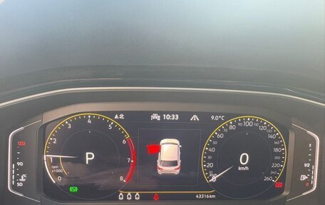 Volkswagen T-Roc I, 2022 год, 1 311 000 рублей, 9 фотография