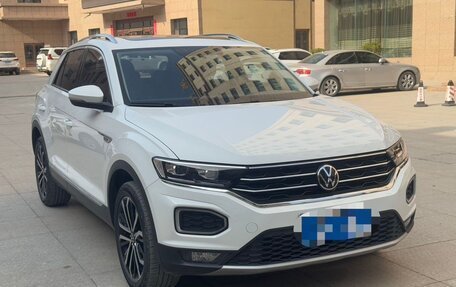 Volkswagen T-Roc I, 2022 год, 1 311 000 рублей, 5 фотография