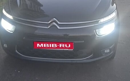 Citroen C4 Picasso II рестайлинг, 2016 год, 1 350 000 рублей, 1 фотография
