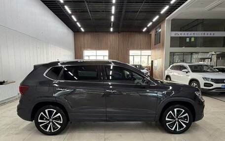 Volkswagen Tharu, 2022 год, 1 855 000 рублей, 8 фотография