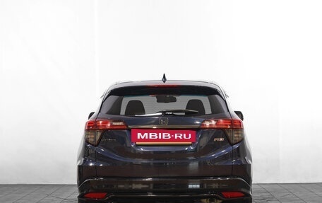 Honda Vezel, 2018 год, 1 869 000 рублей, 4 фотография