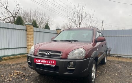 Hyundai Tucson III, 2005 год, 565 000 рублей, 2 фотография