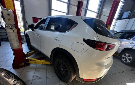 Mazda CX-5 II, 2017 год, 1 750 000 рублей, 4 фотография