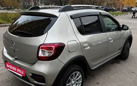 Renault Sandero II рестайлинг, 2018 год, 1 200 000 рублей, 6 фотография