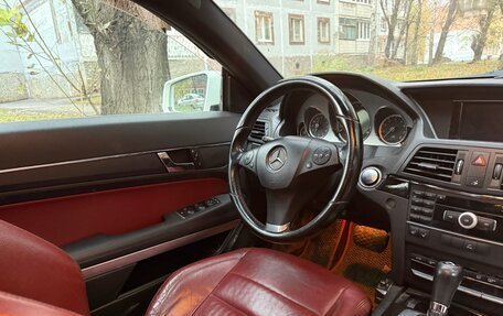 Mercedes-Benz E-Класс, 2010 год, 918 000 рублей, 8 фотография