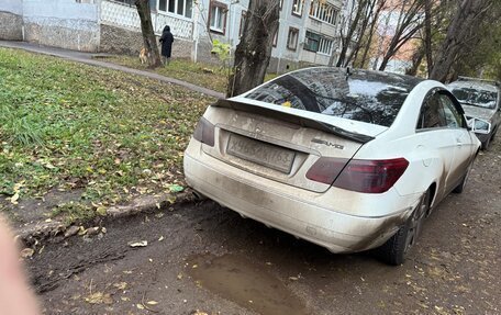 Mercedes-Benz E-Класс, 2010 год, 918 000 рублей, 12 фотография