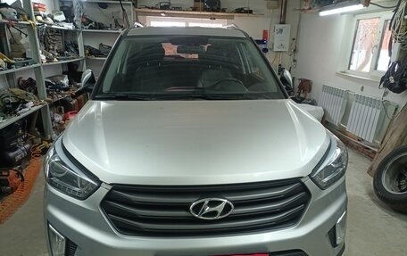 Hyundai Creta I рестайлинг, 2017 год, 1 900 000 рублей, 4 фотография