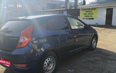 Hyundai Solaris II рестайлинг, 2013 год, 450 000 рублей, 6 фотография