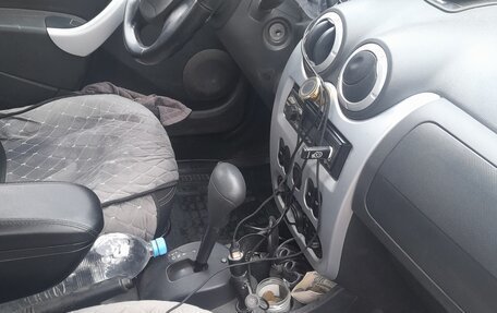 Renault Sandero I, 2012 год, 400 000 рублей, 3 фотография