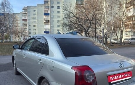 Toyota Avensis III рестайлинг, 2006 год, 750 000 рублей, 10 фотография