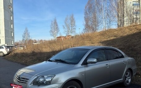 Toyota Avensis III рестайлинг, 2006 год, 750 000 рублей, 4 фотография