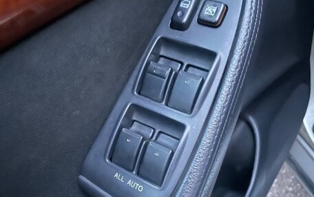 Toyota Avensis III рестайлинг, 2006 год, 750 000 рублей, 19 фотография