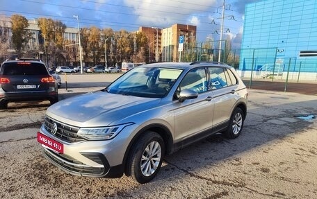 Volkswagen Tiguan II, 2021 год, 2 250 000 рублей, 8 фотография