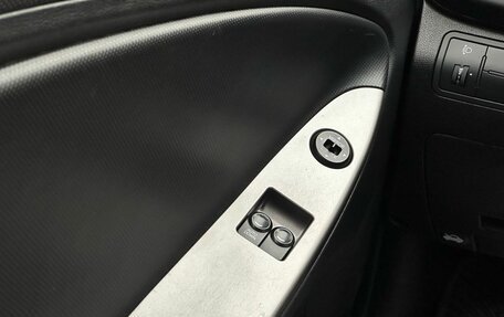 Hyundai Solaris II рестайлинг, 2015 год, 939 000 рублей, 19 фотография