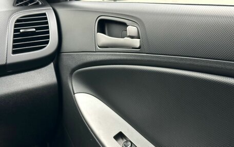 Hyundai Solaris II рестайлинг, 2015 год, 939 000 рублей, 22 фотография