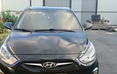 Hyundai Solaris II рестайлинг, 2014 год, 1 000 000 рублей, 1 фотография