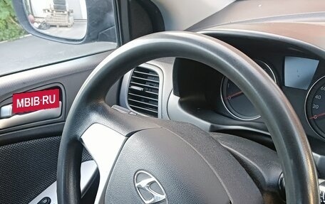 Hyundai Solaris II рестайлинг, 2014 год, 1 000 000 рублей, 7 фотография