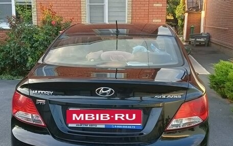 Hyundai Solaris II рестайлинг, 2014 год, 1 000 000 рублей, 10 фотография