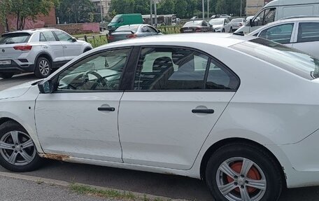 Skoda Rapid I, 2017 год, 700 000 рублей, 2 фотография