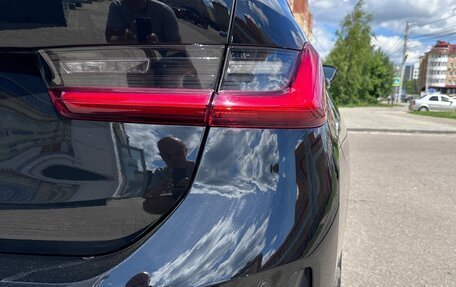 BMW 3 серия, 2020 год, 2 700 000 рублей, 9 фотография