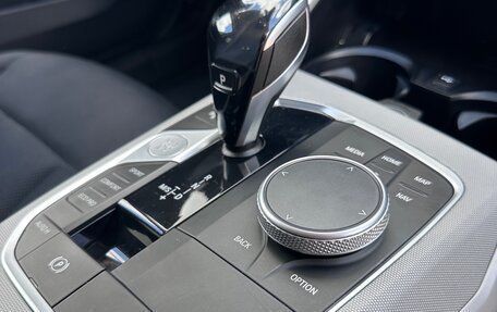 BMW 3 серия, 2020 год, 2 700 000 рублей, 11 фотография