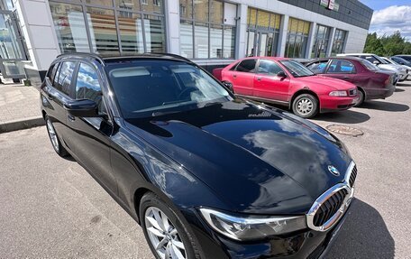 BMW 3 серия, 2020 год, 2 700 000 рублей, 17 фотография