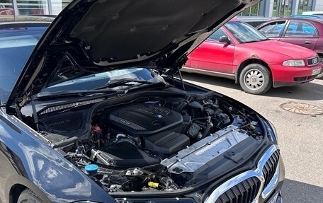 BMW 3 серия, 2020 год, 2 700 000 рублей, 25 фотография