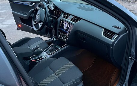 Skoda Octavia, 2018 год, 1 950 000 рублей, 15 фотография